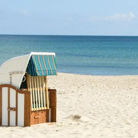 Elisenhof 2 Mit Gratis Sauna- Und Schwimmbadnutzung Im Ahoi Sellin *